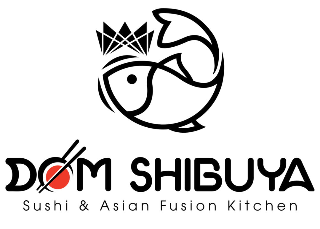 Auf weißen Hintergrund ist das Logo eines Fisches mit einer Krone über dem Kopf zu sehen. Da drunter steht in schwarzer Schrift, Dom Shibuya Sushi und Asian Fusion Kitchen.